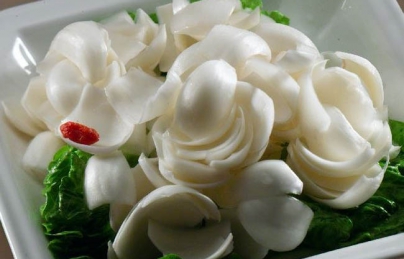 Củ bách hợp điều trị ho, viêm phế quản, mất ngủ, HIV Củ bách hợp điều trị ho, viêm phế quản, mất ngủ, HIV